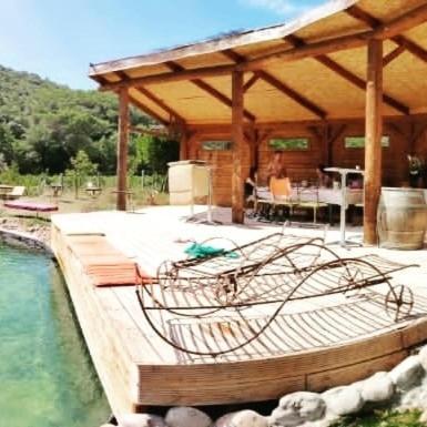 L'Etang Des Cigales Apartment Uchaux Ngoại thất bức ảnh